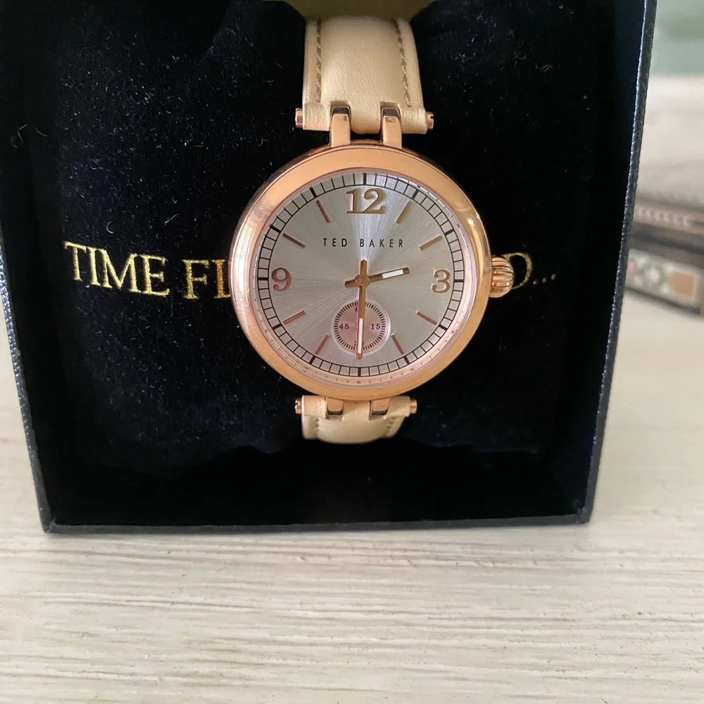 Brand new Ted Baker Rose Gold and Cream Timepiece - Picture 6 of 8